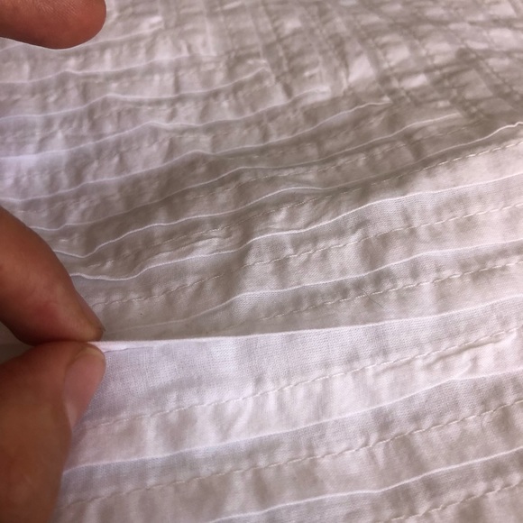 White J.Crew textured v-neck dress, size 4 - Picture 5 of 10